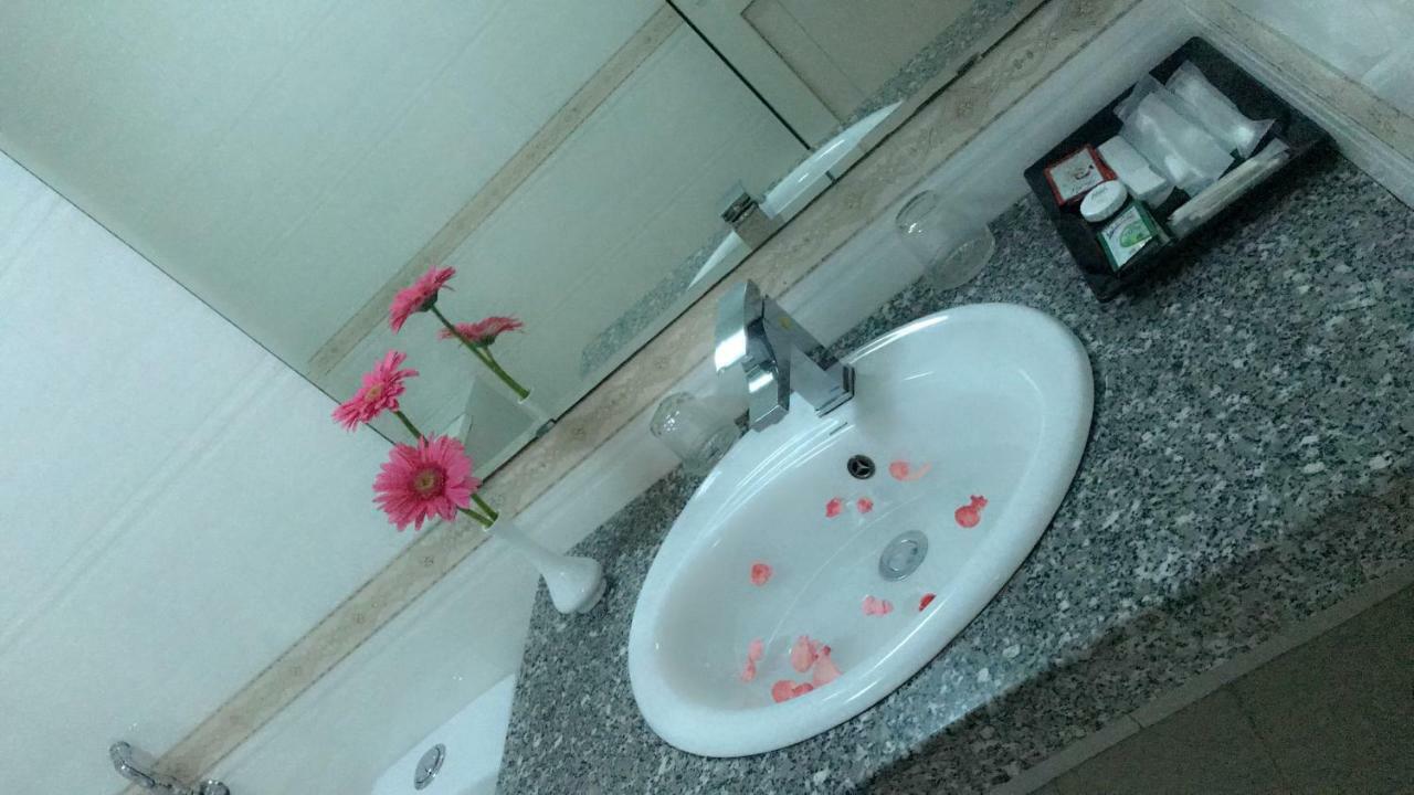 Paradis Hotel ها لونغ المظهر الخارجي الصورة